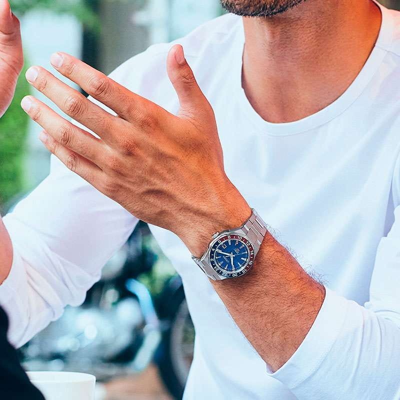 Citizen Citizen Series 8 NB6030-59L, series 8 япония мужские часы на браслете нержавеющая сталь боковой вид