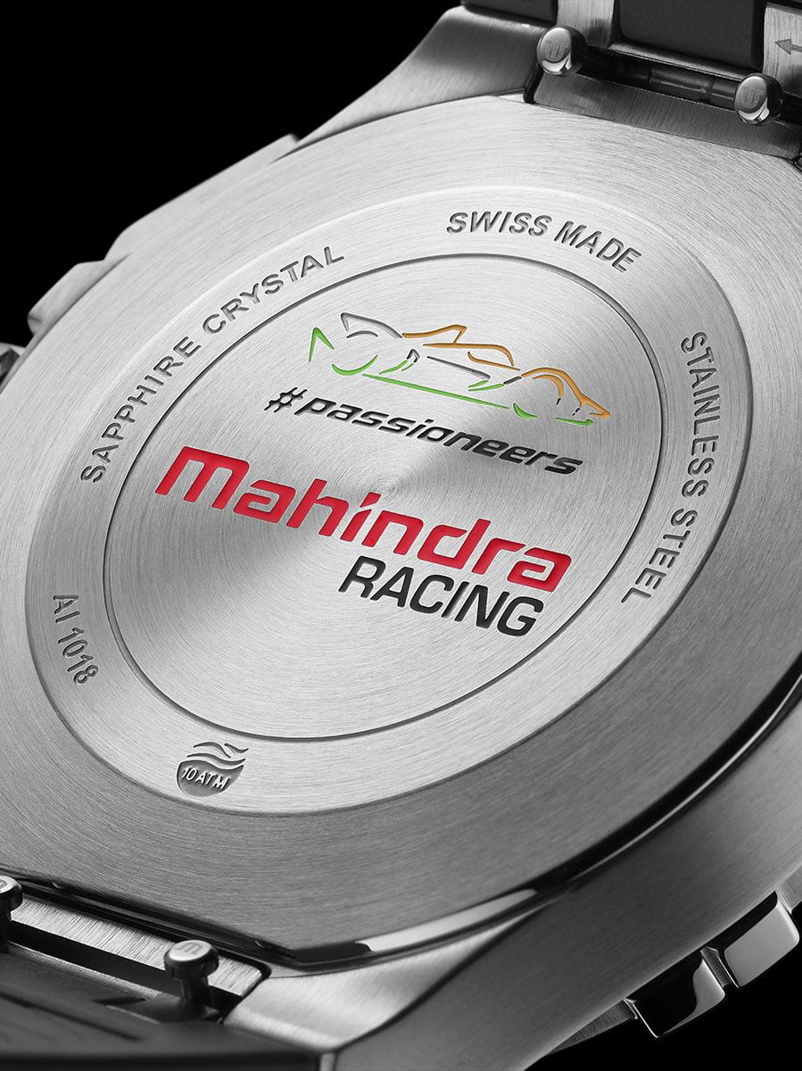 Maurice Lacroix Maurice Lacroix Aikon Chronograph Quartz Special Edition Mahindra Racing AI1018-TT031-130-2 , наручные мужские часы фото под углом