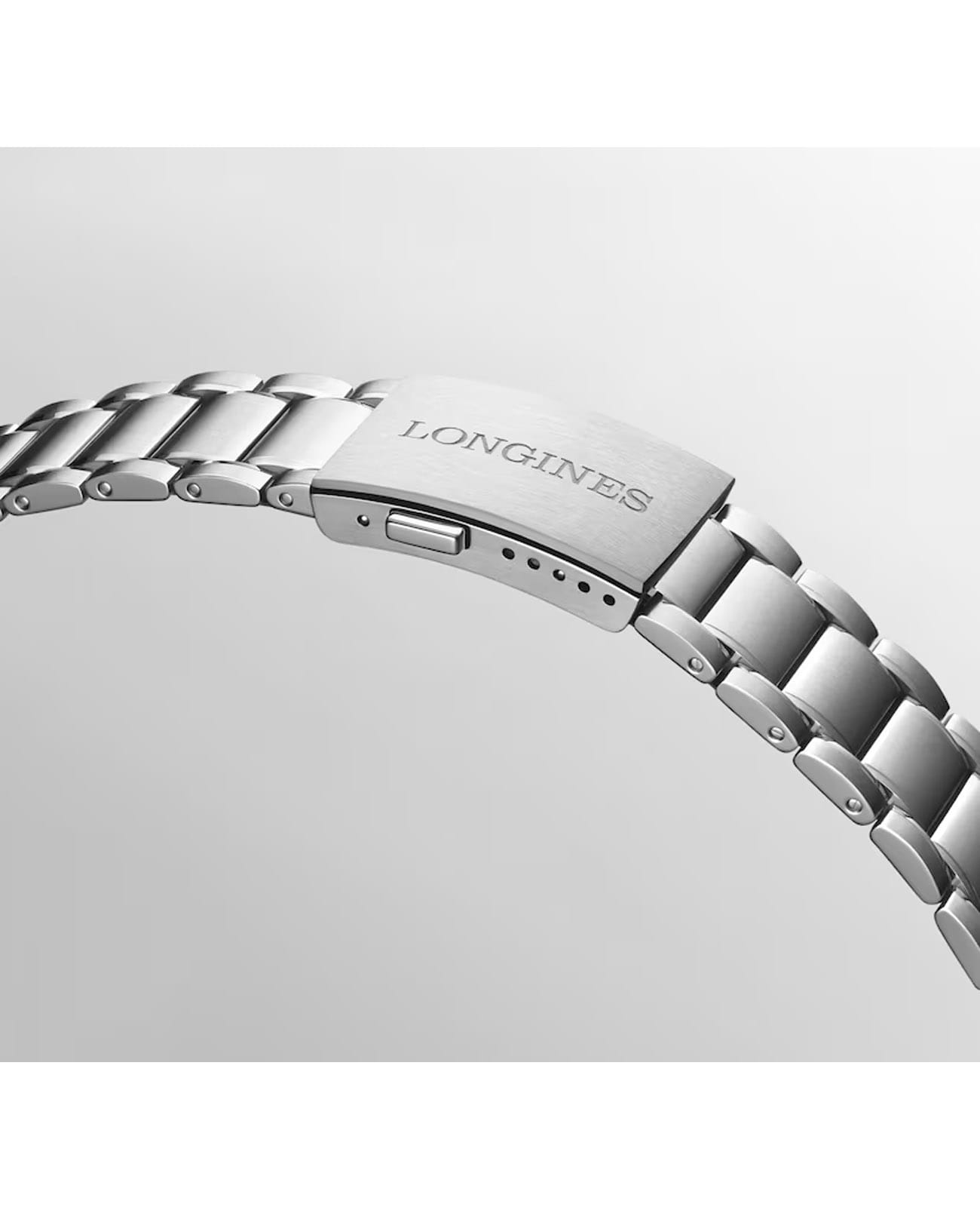 Longines Longines Spirit L3.802.4.93.6  — детали корпуса и нержавеющая сталь