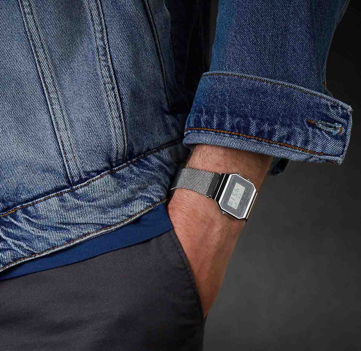 Casio Casio Collection A-700WM-7A, collection япония мужские часы на браслете сталь с ip покрытием боковой вид