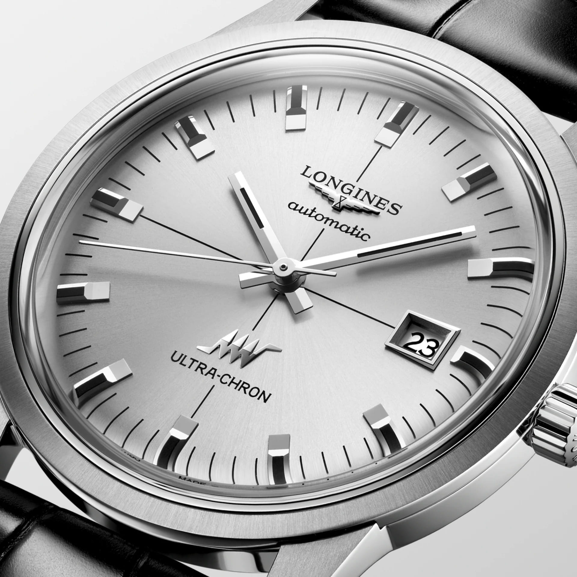 Longines Longines Heritage Ultra-Chron Classic 40 mm L2.937.4.72.2 мужские часы серебристый циферблат на запястье