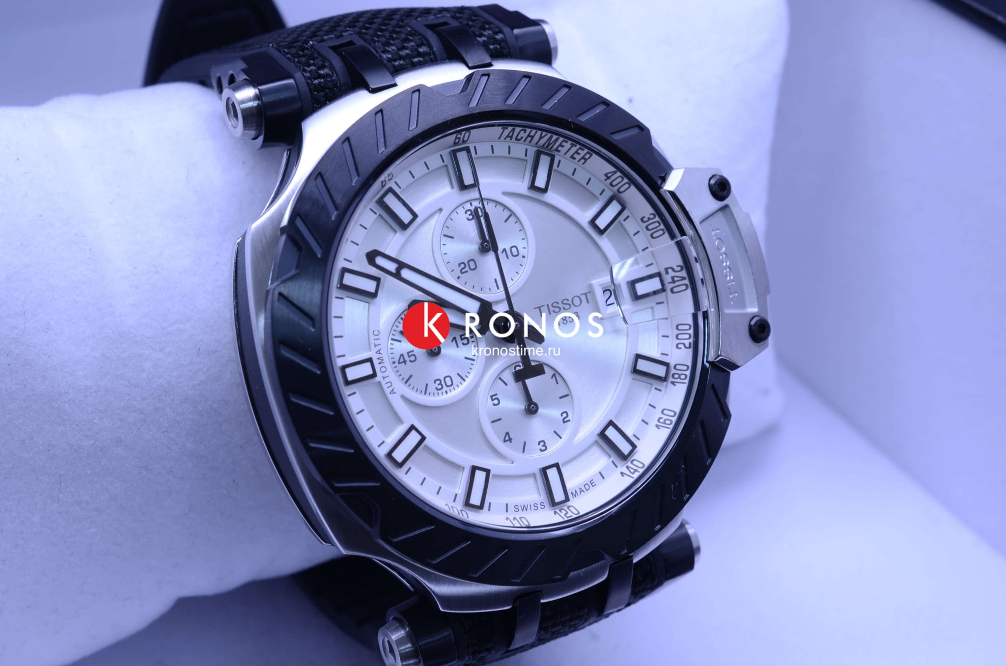 Tissot Tissot T-Race Automatic Chronograph T115.427.27.031.00 механические мужские часы часы крупный план серебристый циферблата