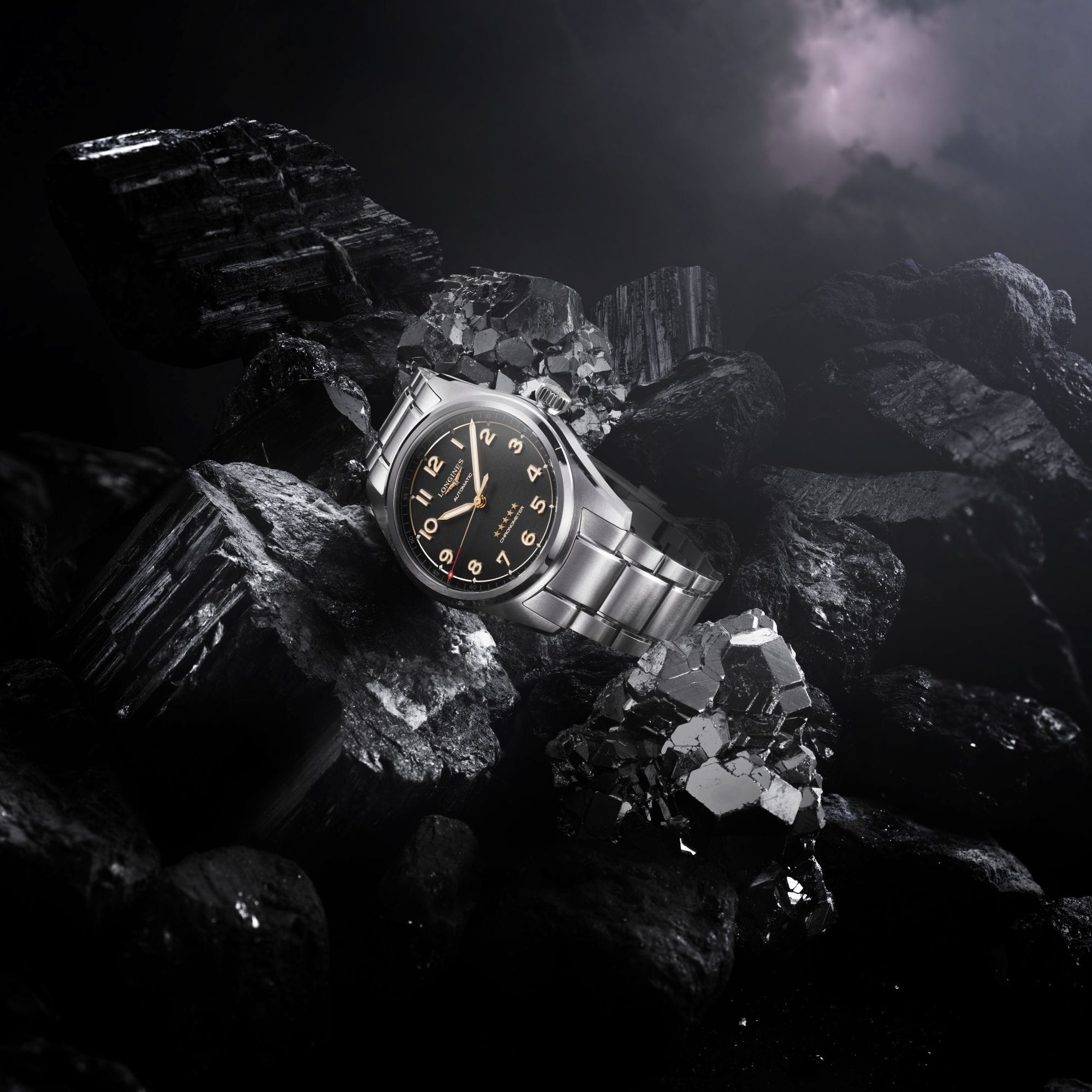 Longines Longines Spirit L3.811.1.53.6  - задняя крышка металл титан корпуса, швейцария часы