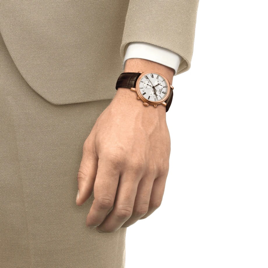 Tissot Tissot Carson Premium Chronograph T122.417.36.033.00 Carson, наручные мужские часы фото под углом