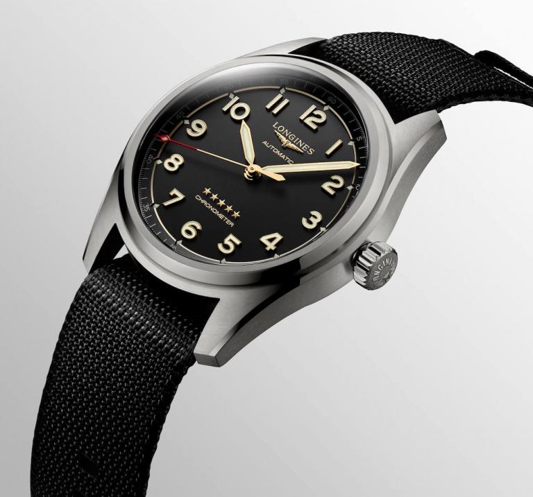 Longines Longines Spirit L3.811.1.53.2  - задняя крышка титан металл корпуса, швейцария часы