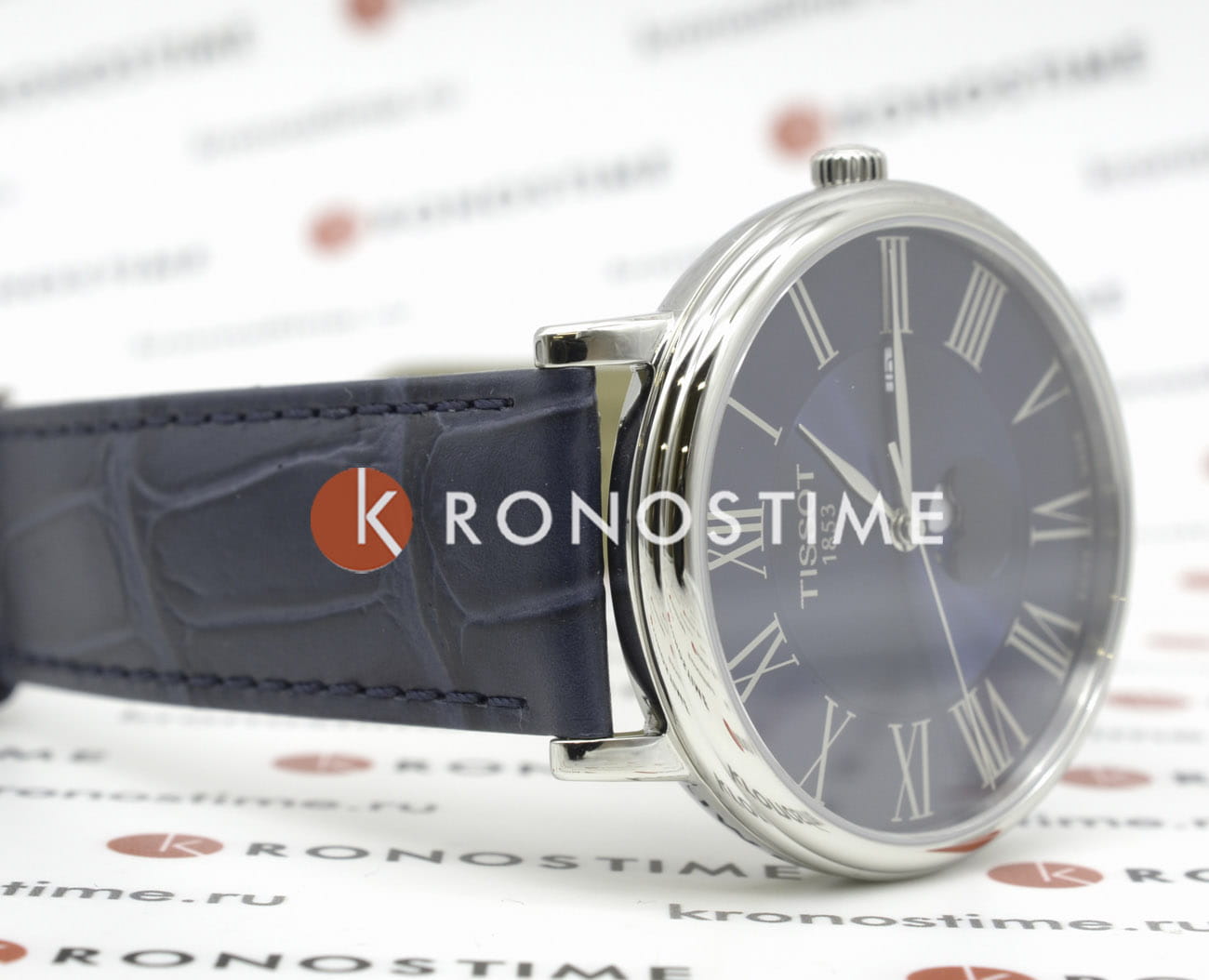 Tissot T1224231604300 мужские часы застежка крупным планом