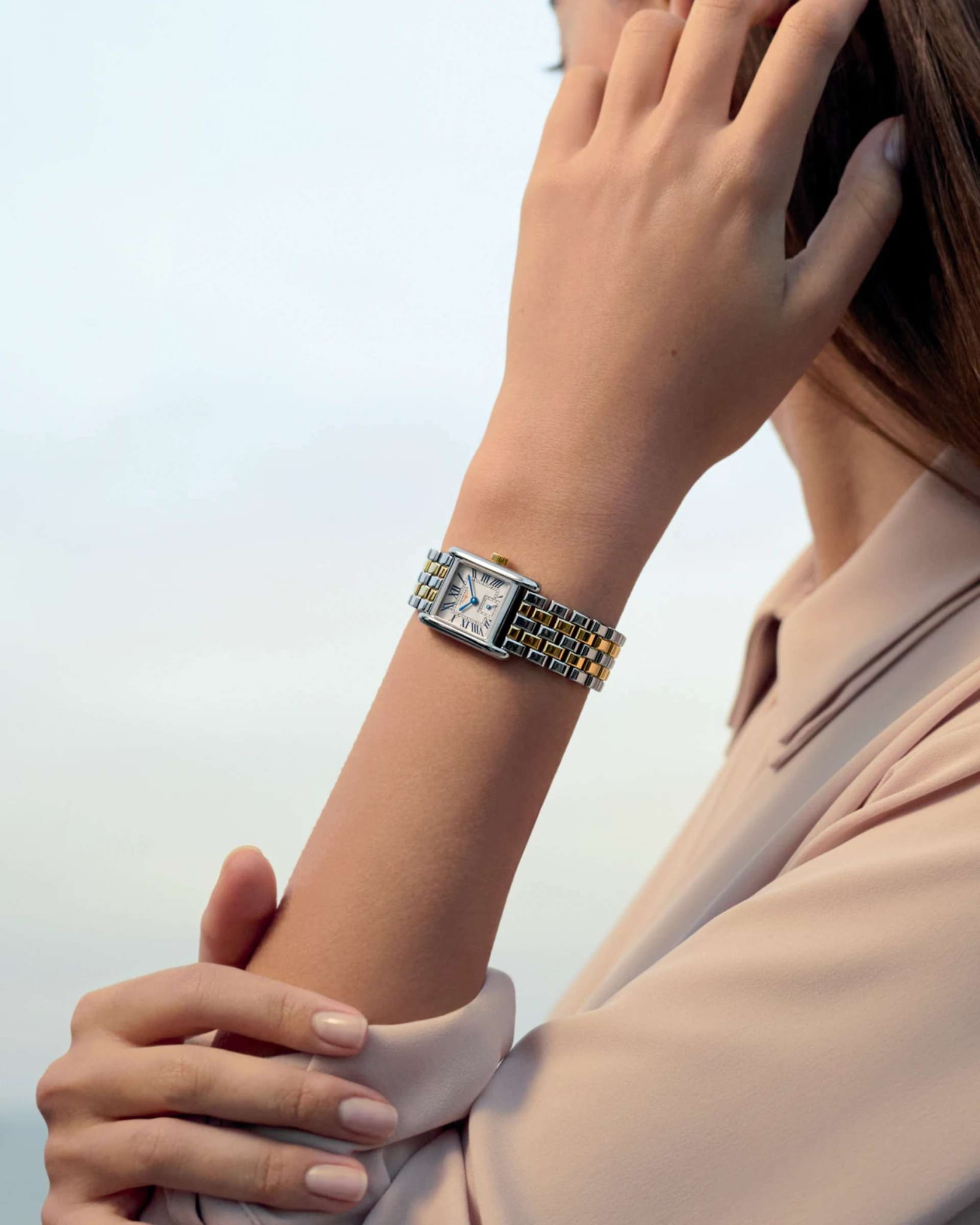 Оригинальные часы Longines Longines Mini DolceVita L5.200.5.70.7 кварцевые калибр механизма l178 общий вид