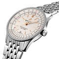 Breitling Breitling Navitimer Automatic 41 A17326211G1A1  наручные мужские часы фото под углом.