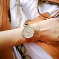Casio Casio Collection LTP-VT01L-5B  наручные женские часы фото под углом.