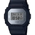 Casio Casio G-Shock DW-5600BBMA-1 DW-5600 DW-5600BBMA-1E электронные мужские часы  серебристый циферблат, браслет пластик — вид спереди