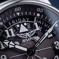 Aviator Aviator Douglas Day Date V.3.36.0.284.4  наручные мужские часы фото под углом.