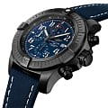 Breitling Breitling Super Avenger Chronograph 48 Night Mission V13375101C1X1  наручные мужские часы фото под углом.