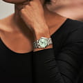 Breitling Breitling Chronomat 32 A77310101L1A1 женские часы зеленый циферблат на запястье