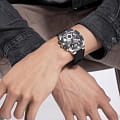 Guess GW0571G1