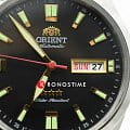 Orient Orient RA-AB0017B  наручные мужские часы фото под углом.