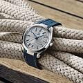 Omega Omega Seamaster Aqua Terra 220.12.41.21.06.001 Aqua Terra наручные мужские часы фото под углом.