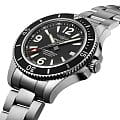 Breitling Breitling Superocean Automatic 42 A17366021B1A1  наручные мужские часы фото под углом.