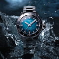 Tissot T1206071104100 наручные мужские часы застежка крупным планом