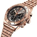 Breitling Breitling Chronomat B01 42 RB0134101B1R1  наручные мужские часы фото под углом.