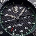Luminox Luminox Master Carbon SEAL Automatic XS.3877 мужские часы черный циферблат на запястье