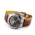 Breitling Breitling Chronomat B01 42 Triumph TB0134101M1X1 chronomat швейцарские мужские часы на браслете кожаный боковой вид