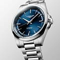 Оригинальные часы Longines Longines Conquest L3.830.4.92.6 механические калибр механизма l888 общий вид