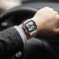 Casio AE-1200WHD-1A наручные мужские часы застежка крупным планом