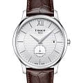 Tissot Tissot Tradition Automatic Small Second T063.428.16.038.00 Tradition T0634281603800 механические мужские часы  белый циферблат, браслет кожаный — вид спереди