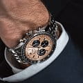 Breitling Breitling Navitimer B01 Chronograph 43 AB0138241K1A1 мужские часы золотой циферблат на запястье