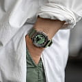 Casio Casio G-Shock GM-2100B-3AER (GM-2100B-3ADR) GM наручные мужские часы фото под углом.