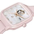 Rado R27123905 наручные женские часы застежка крупным планом