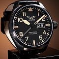 Aviator Aviator Airacobra P42 V.1.22.5.157.4 airacobra швейцарские мужские часы на браслете кожаный боковой вид