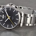 Jacques Lemans Jacques Lemans 1-1540D  — детали корпуса и нержавеющая сталь