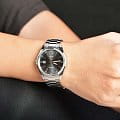 Casio Casio Collection LTP-1302D-1A2  наручные женские часы фото под углом.