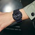 Casio Casio G-Shock GA-114RE-1A лимитированной серии наручные мужские часы фото под углом.
