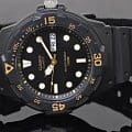 Casio Casio Collection MRW-200H-1EVDF (MRW-200H-1E) японские наручные мужские часы заводная головка с логотипом Casio