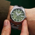 Orient Orient Star RE-AU0107E мужские часы зеленый циферблат на запястье