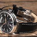 Оригинальные часы Aviator Aviator Douglas Day-Date V.3.20.0.142.4 механические калибр механизма eta 2834-2 общий вид