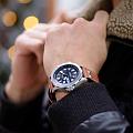 Hamilton H77755533 наручные мужские часы застежка крупным планом