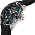 Swiss Military Hanowa Swiss Military Hanowa Offshore Diver II SMWGN2200303  наручные мужские часы фото под углом.