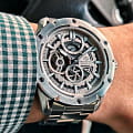 Orient RE-AV0A02S00B наручные мужские часы застежка крупным планом