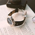 Maurice Lacroix AI6008-SS001-330-1 наручные мужские часы застежка крупным планом