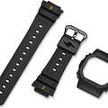 Casio DWE-5600JB-1A9 наручные мужские часы застежка крупным планом
