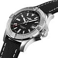 Breitling Breitling Avenger Automatic 43 A17318101B1X1  наручные мужские часы фото под углом.