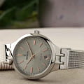 Festina Festina Mademoiselle F20712/1  испанские женские часы на браслете нержавеющая сталь 316l боковой вид