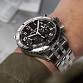 Breitling Breitling Classic Avi Chronograph 42 P-51 Mustang A233803A1B1A1 мужские часы черный циферблат на запястье