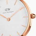 Daniel Wellington Daniel Wellington Petite Dover DW00100313 petite шведские женские часы на браслете нейлон боковой вид