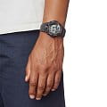 Casio Casio G-Shock G-2900F-8VER G наручные мужские часы фото под углом.