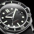 Spinnaker Spinnaker Hull Diver SP-5088-01  английские мужские часы на браслете кожаный боковой вид