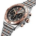 Breitling Breitling Chronomat B01 42 UB0134101B1U1  наручные мужские часы фото под углом.